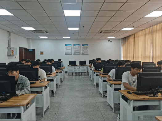 校第十届技能大赛系列报道之大数据应用开发赛项