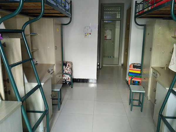 信息工程系安全卫生检查    